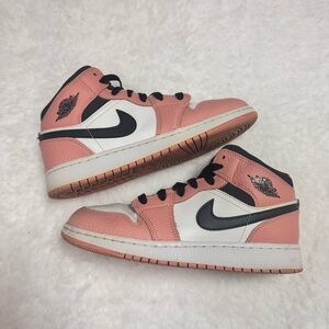 Nike Jordan 1 Quartz Pink Girl’s Size 5.5Y